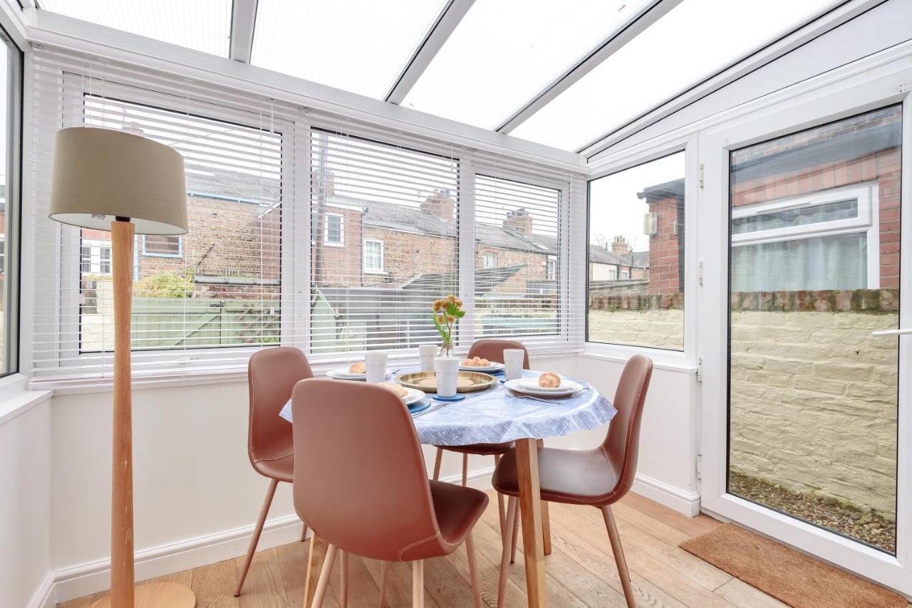 The Drey - Modern Cottage For Four In York Centre Kültér fotó